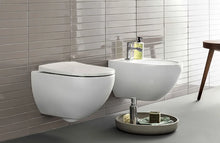 Carregar imagem no visualizador da galeria, Sanita e bidé suspensos Geberit iCon Square, fixação oculta, Rimfree