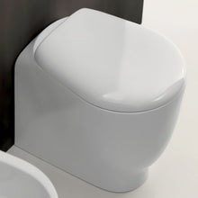Carregar imagem no visualizador da galeria, Louças sanitárias de chão, encostadas à parede, brancas, série Abstract