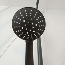 Carregar imagem no visualizador da galeria, Coluna de chuveiro preta com chuveiro termostático Piave preto
