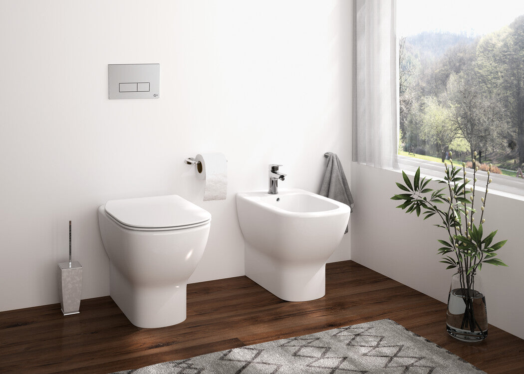 Ideal Standard   Coppia sanitari |  T353601/T456901 Vaso a terra AquaBlade® universale filo parete
