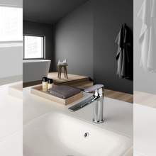 Carica l'immagine nel visualizzatore di Gallery, Rubinetto Lavabo Bocca Lunga Cromato | Funky
