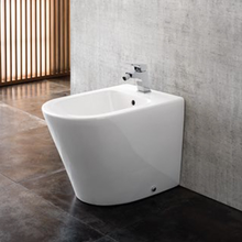 Carica l&#39;immagine nel visualizzatore di Gallery, Sanitari Filo Muro In Ceramica Di Design LUX
